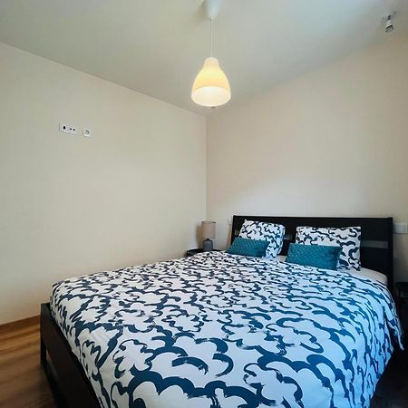 Brandnew Designer'S 2-Bed Apartment Lisbon 1011D Luaran gambar