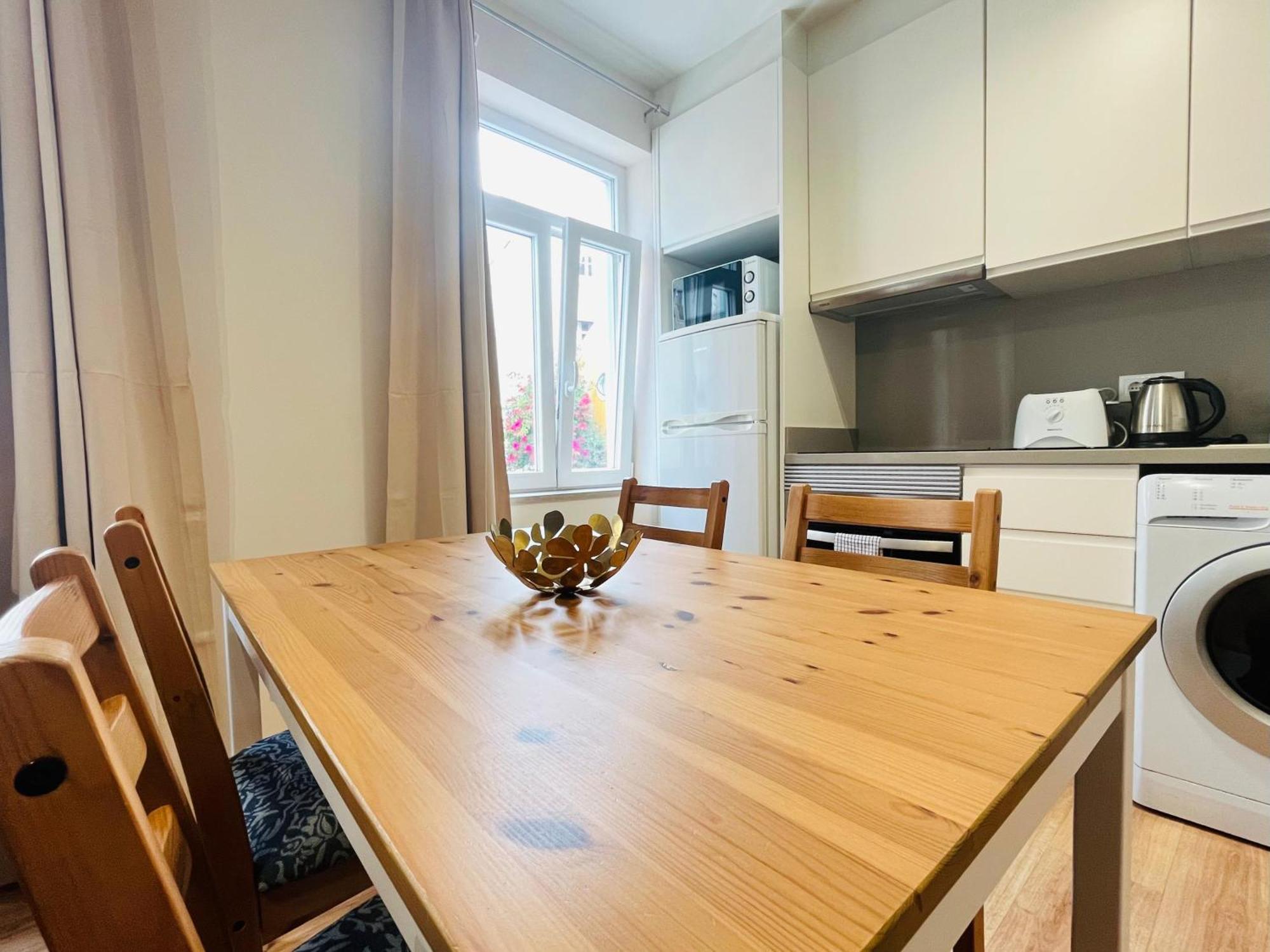 Brandnew Designer'S 2-Bed Apartment Lisbon 1011D Luaran gambar