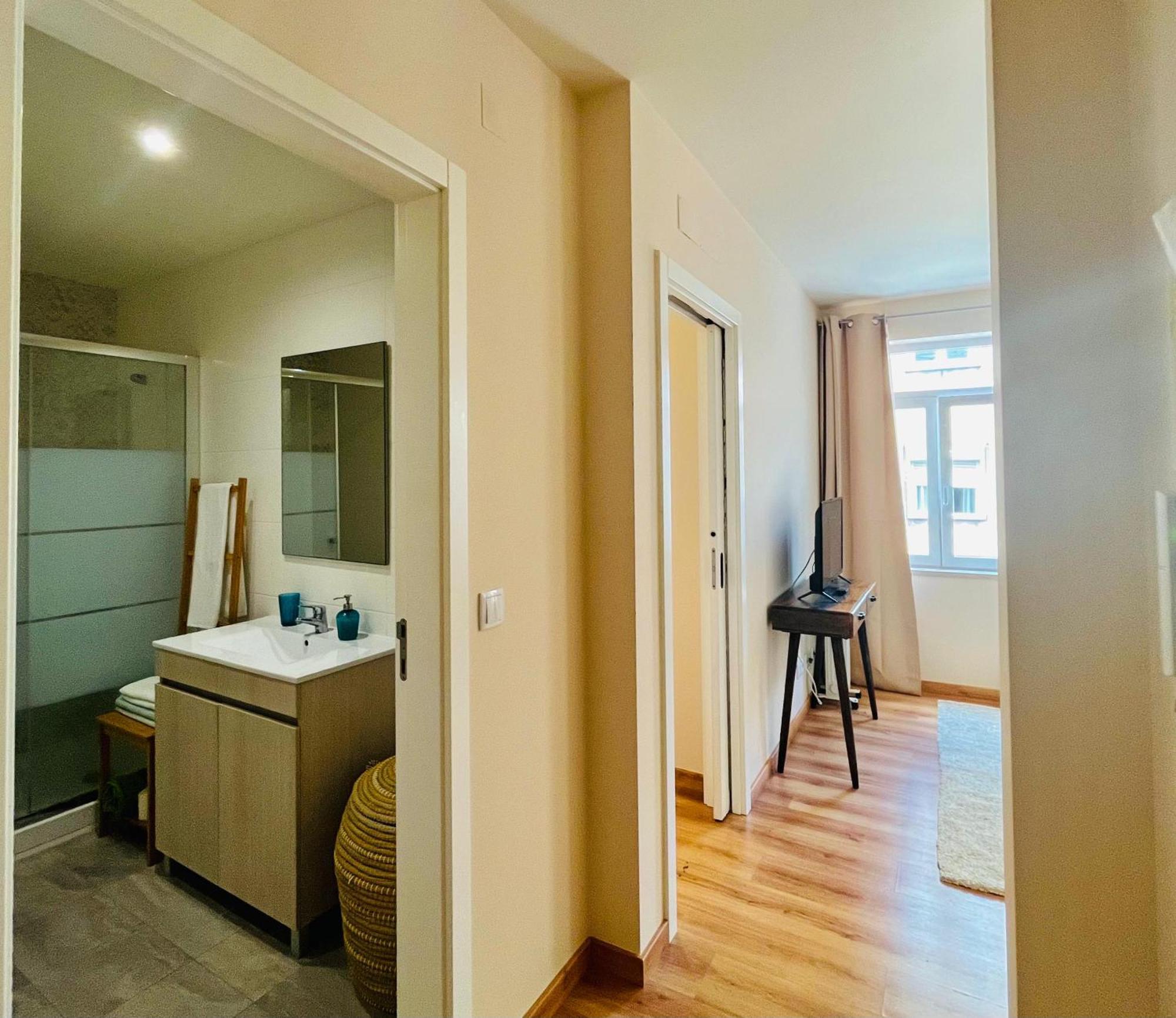 Brandnew Designer'S 2-Bed Apartment Lisbon 1011D Luaran gambar
